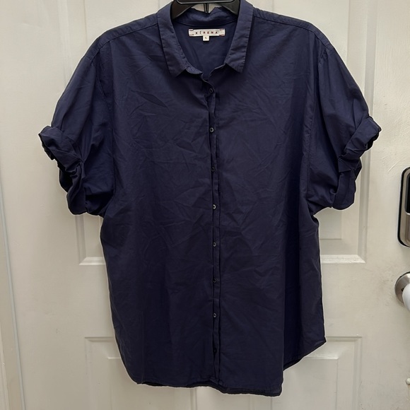 XiRENA Navy Button Down Shirt - Picture 3 of 4